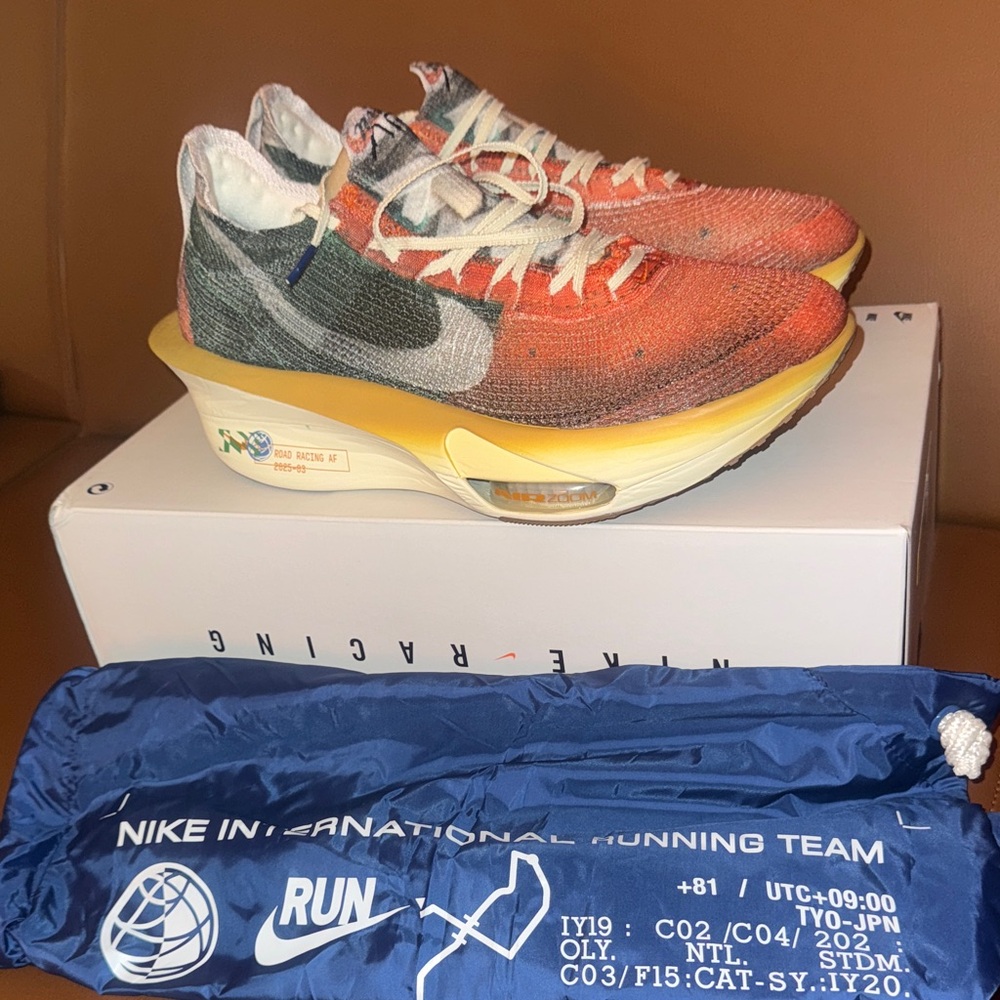 Nike Orange and Blue Running Shoes